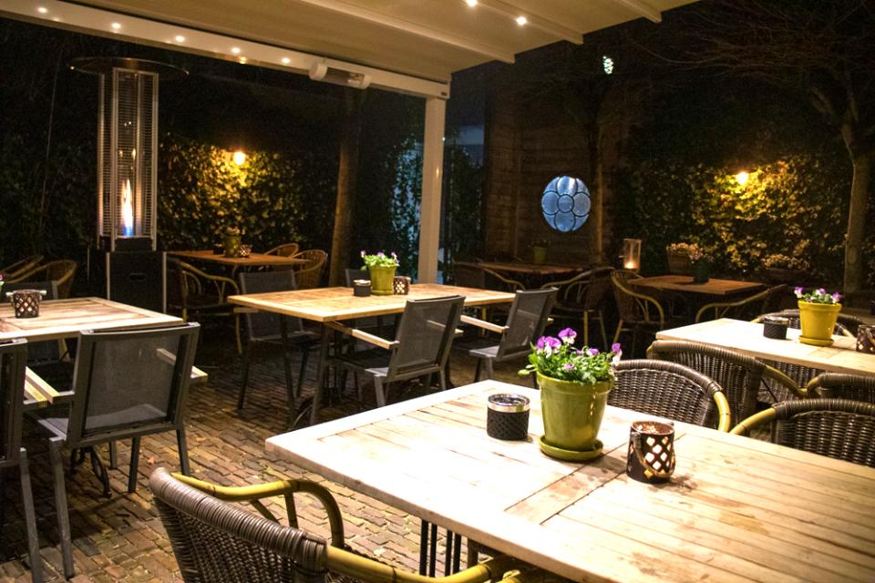Terras bij Eetcafé Pluim